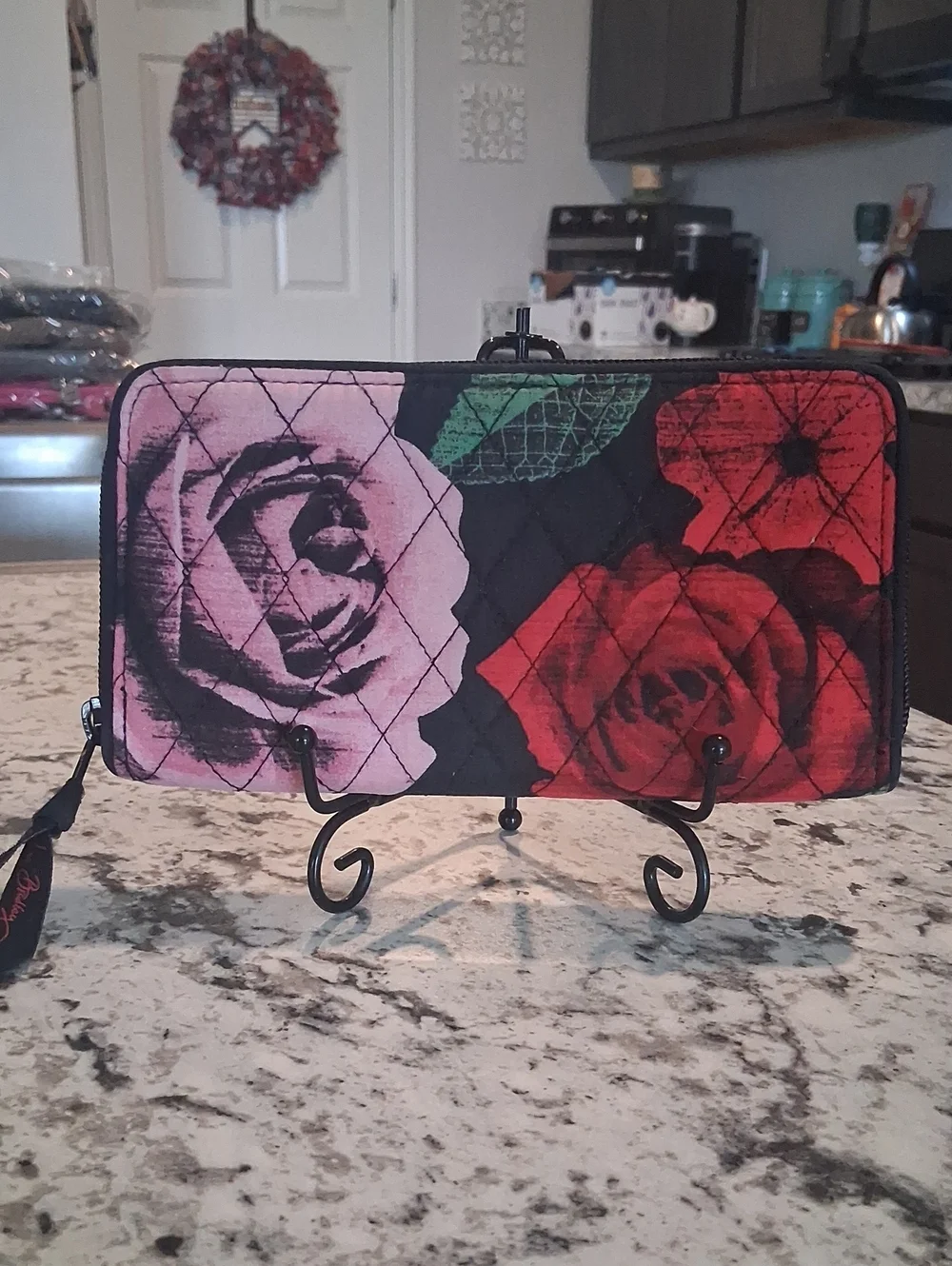 Vera Bradley Quilted Zip-Around Wallet - Havanna Rose - Picture 1 of 3